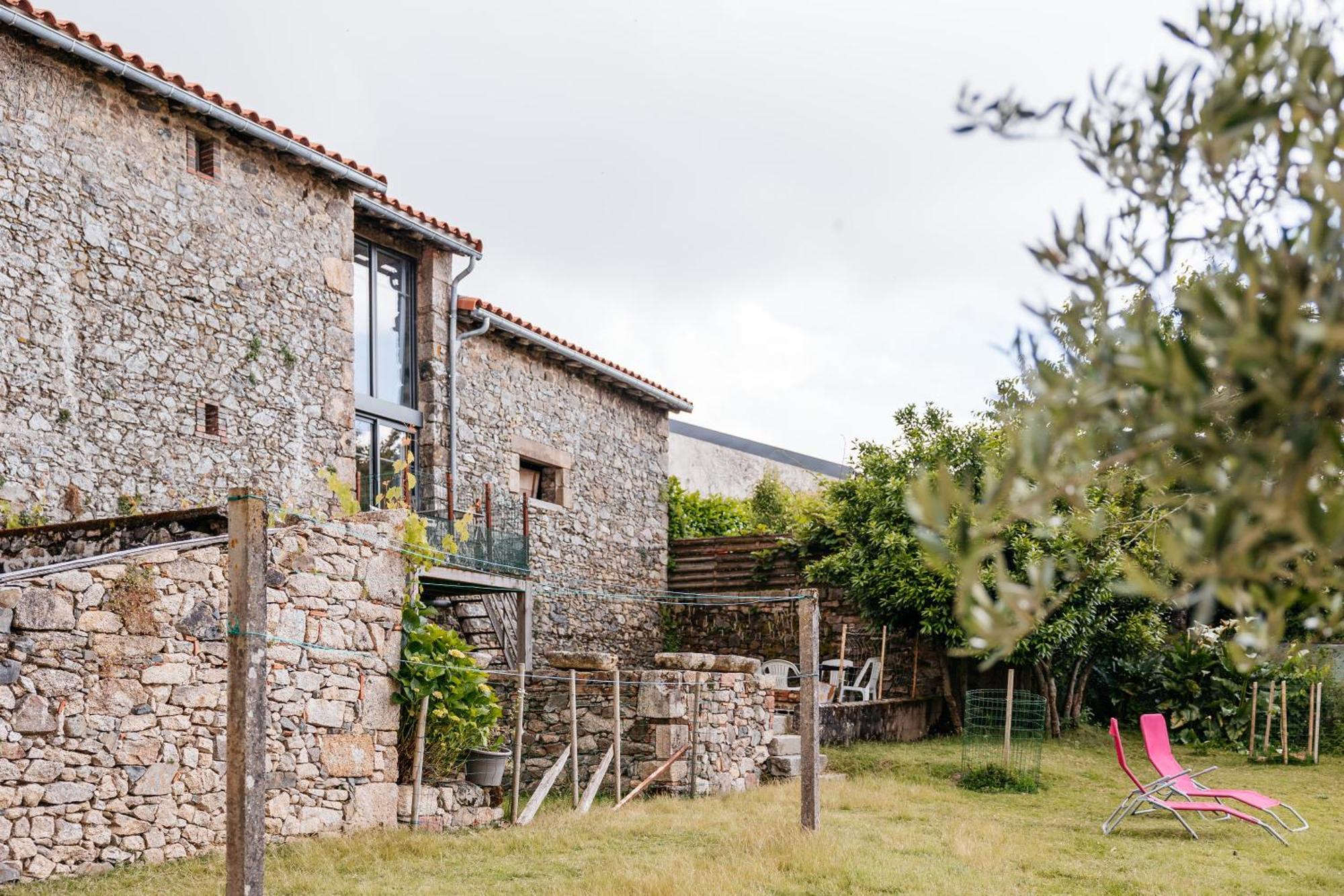 Villa Le Logis Du Prieure Les Châtelliers-Châteaumur Exterior foto